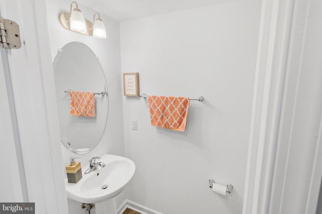 15 Kirby Ct, Townhouse with 3 bedrooms, 3 bathrooms and null parking in BUNKER HILL WV | Image 19