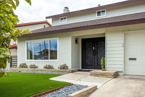 3012 Serbian Pl, San Diego, CA, 92117-6163 | Card Image