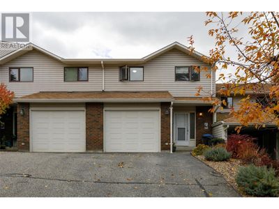 1674 Thayer Crt, Townhouse with 4 bedrooms, 3 bathrooms and 1 parking in Kelowna BC | Image 1