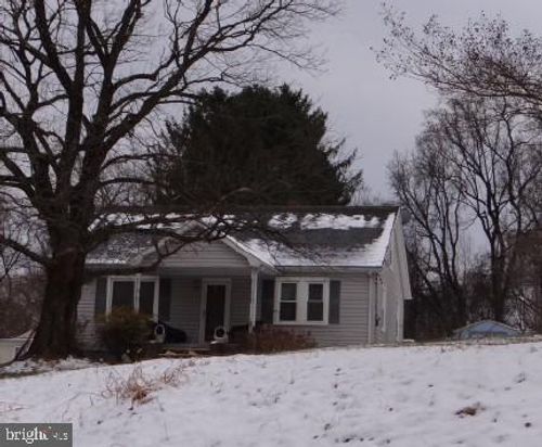 3716 S Mountain Rd, KNOXVILLE, MD, 21758-9607 | Card Image