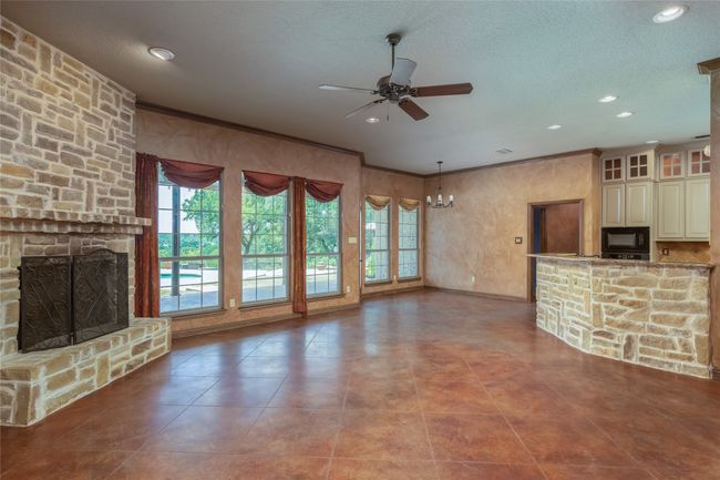 96 Bluff View Dr, House other with 3 bedrooms, 2 bathrooms and null parking in Aledo TX | Image 8