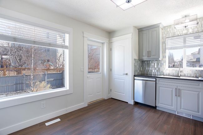 432 Rocky Ridge Drive Nw, House other with 5 bedrooms, 3 bathrooms and 4 parking in Calgary AB | Image 10