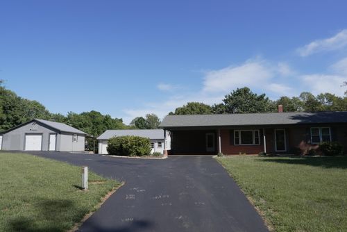 115 Stonecrest Dr, Bassett, VA, 24055-3700 | Card Image