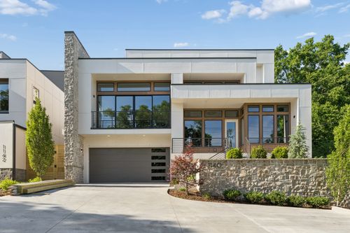 1140 Glendale Ln, Nashville, TN, 37204-4140 | Card Image