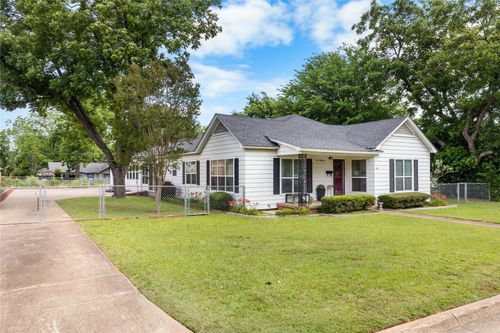 718 Howard St, Jacksonville, TX, 75766-3118 | Card Image