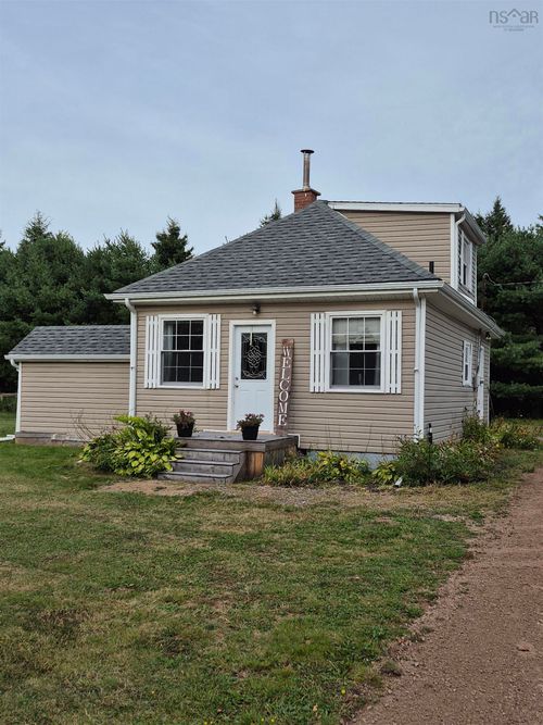 1118 Crowes Mills Rd, Onslow Mountain, NS, B0M1G0 | Card Image