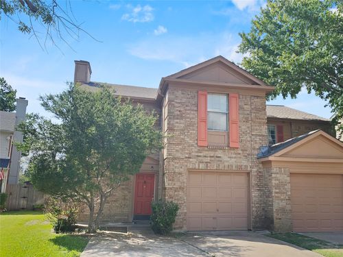 3520 Tads Ln, Arlington, TX, 76014-3455 | Card Image