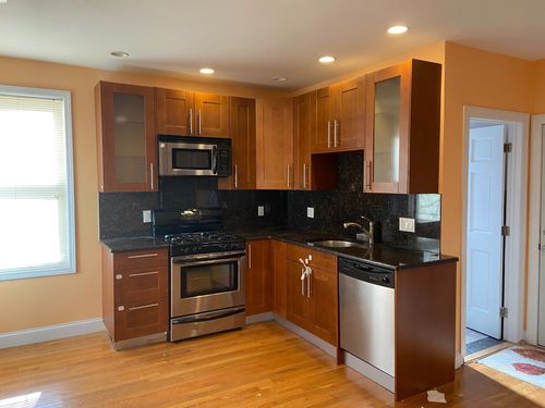 2-2 Grotto Glen Rd, Boston, MA, 02130-1179 | Card Image