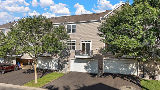 6-web-or-mls-UAV Vision Media (8).jpg | Image 4