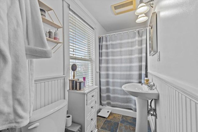 107 Fairfield St, House other with 3 bedrooms, 2 bathrooms and null parking in Saint Albans VT | Image 19