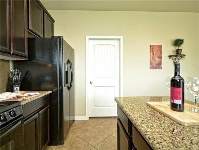 1216 April Meadows Loop, House other with 3 bedrooms, 3 bathrooms and 4 parking in Georgetown TX | Image 5