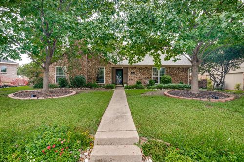 1501 Barclay Dr, Richardson, TX, 75081-1925 | Card Image