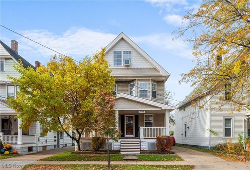 2026 Dowd Ave, Lakewood, OH, 44107-5202 | Card Image