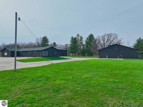 11616 Nw Monroe Rd, Riverdale, MI, 48877-9500 | Card Image