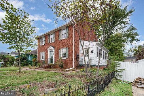 1209 Parcell St, FREDERICKSBURG, VA, 22401-4612 | Card Image