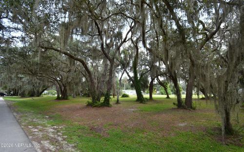 272 Hess Rd, Crescent City, FL, 32112-4724 | Card Image