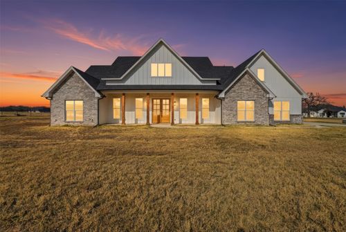 1081 Paradise Pkwy, Poolville, TX, 76487-1535 | Card Image