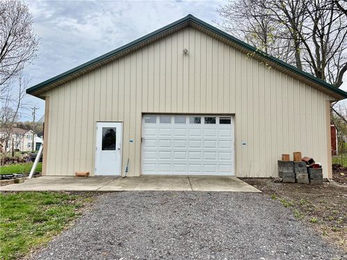 8892 S Seneca St, Weedsport, NY, 13166 | Card Image