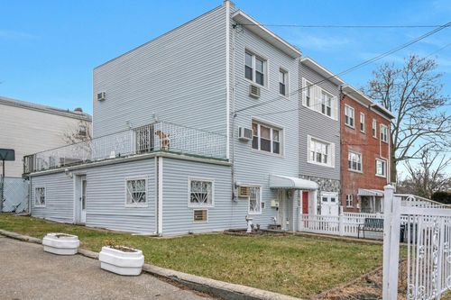 1103 Stadium Avenue, New York, NY, 10465 | Card Image