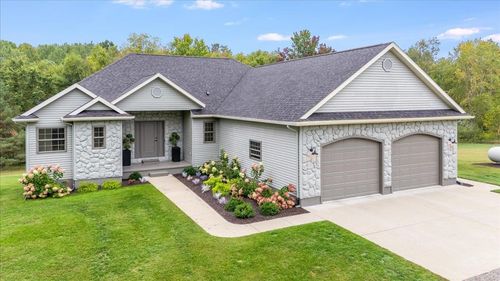 6853 Maple Acres Drive, Reno Township, MI, 48770 | Card Image