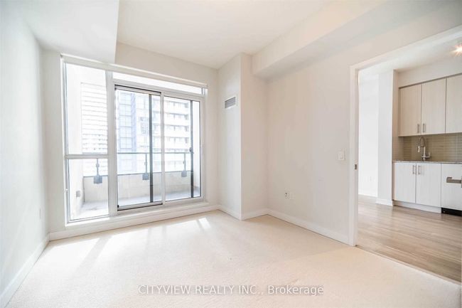 1616 - 4055 Parkside Village Dr, Condo with 2 bedrooms, 2 bathrooms and null parking in Mississauga ON | Image 25