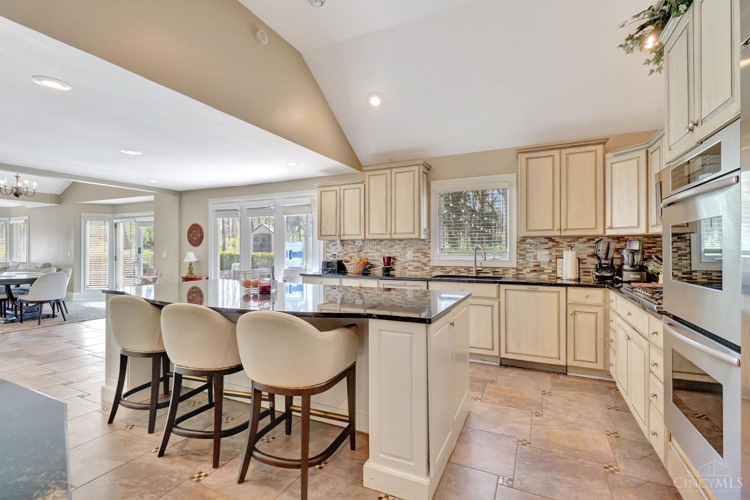 Residential in Indian Hill 4