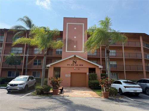 208n-571 Sw 141st Ave, Pembroke Pines, FL, 33027-1507 | Card Image