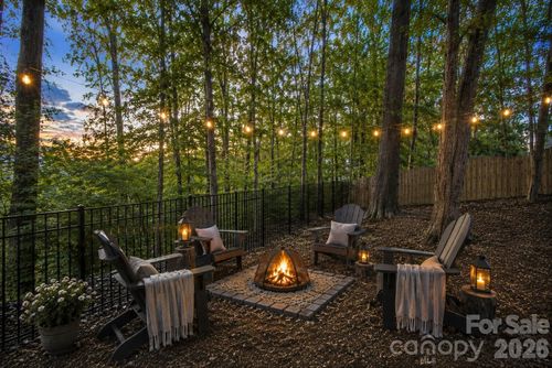 16214 Grafham Cir, Huntersville, NC, 28078-5960 | Card Image