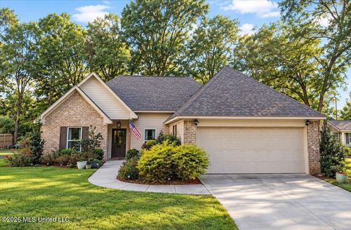 304 S Brooks Ave, Pelahatchie, MS, 39145-3020 | Card Image