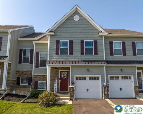 3989 Mink Rd, Emmaus, PA, 18049-5207 | Card Image