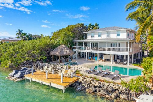 77 Bay Dr, Key West, FL, 33040-6114 | Card Image