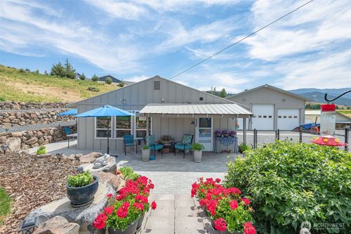 749 Wheeler Hill Rd, Wenatchee, WA, 98801-9704 | Card Image