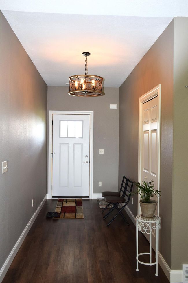 Entryway1.JPG | Image 24