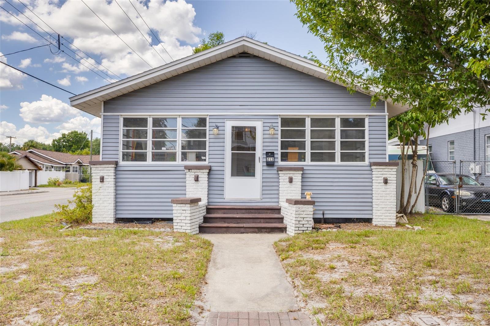Wilder Ave, Tampa, FL 33603