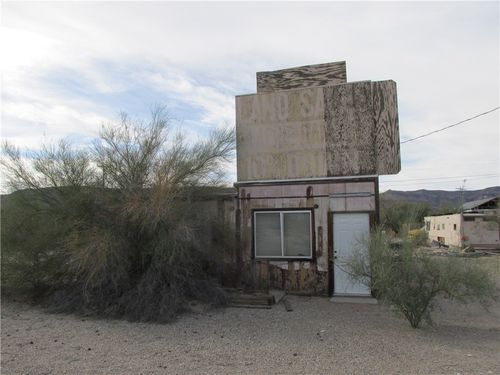 12249 S Fourth St, Yucca, AZ, 86438-1011 | Card Image