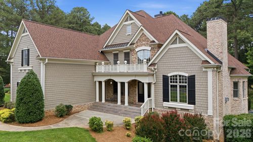 2420 Crofte Dr, Sherrills Ford, NC, 28673-6505 | Card Image