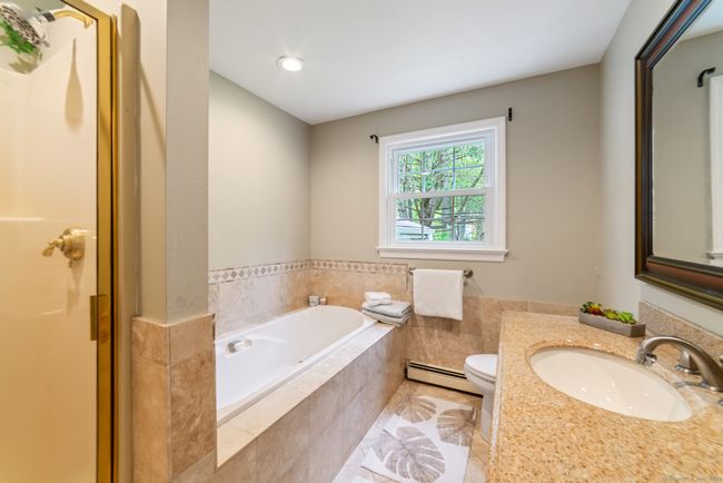 33 Saw Mill Rd, House other with 4 bedrooms, 3 bathrooms and null parking in Newtown CT | Image 22