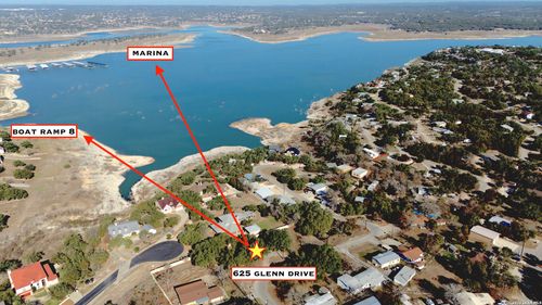 625 Glenn Dr, Canyon Lake, TX, 78133-4399 | Card Image