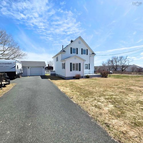 280 Convent Street, New Waterford, NS, B1H2Y9 | Card Image