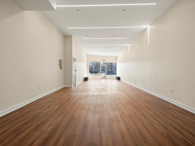 23525 Woodward Ave, Home with 0 bedrooms, 4 bathrooms and 5 parking in Ferndale MI | Image 38