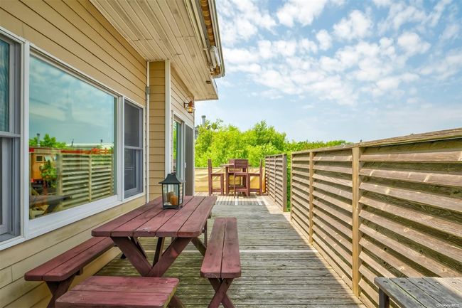 69 Walnut Walk, House other with 3 bedrooms, 2 bathrooms and null parking in Fair Harbor NY | Image 25
