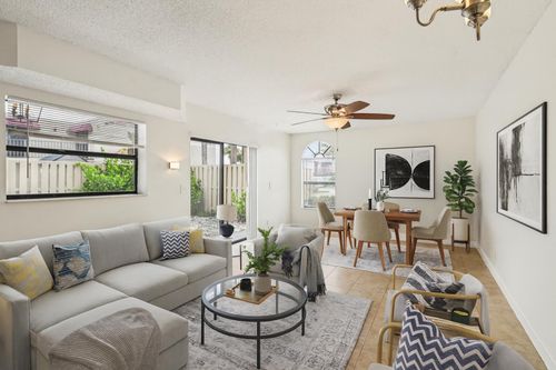 unit-b-4075 Village Dr, DELRAY BEACH, FL, 33445-2963 | Card Image