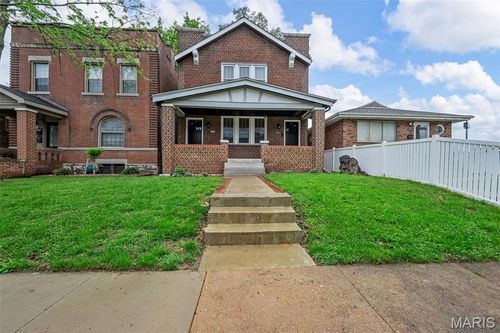 1025 Central Ave, Saint Louis, MO, 63139-3733 | Card Image