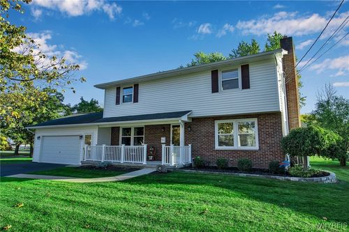 40 Georgia Ave, Lockport, NY, 14094-5740 | Card Image