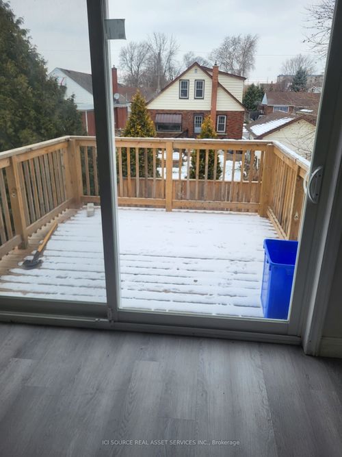 6447 Culp St, Niagara Falls, ON, L2G2C2 | Card Image