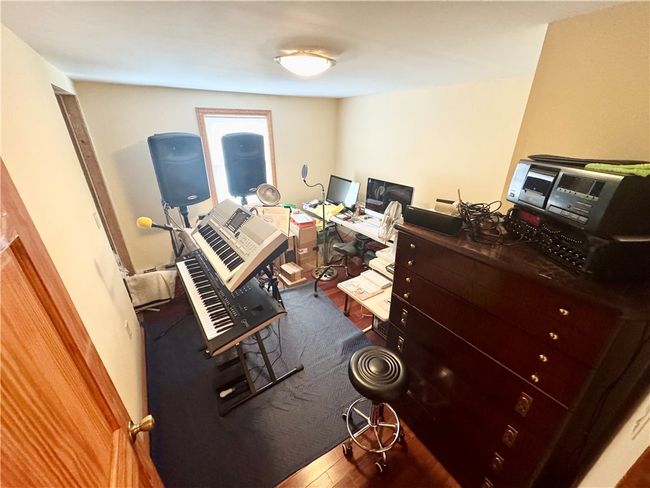 50 Washington Ave, House other with 3 bedrooms, 2 bathrooms and 4 parking in Riverside RI | Image 24