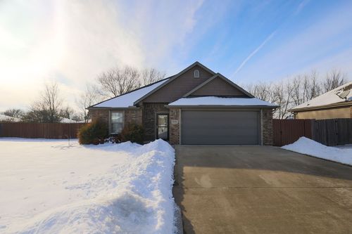 3058 Chelsey Ln, Springdale, AR, 72764-8018 | Card Image