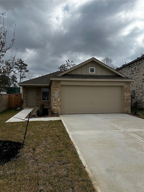 31424 Casacalenda Lane, Huffman, TX, 77336 | Card Image