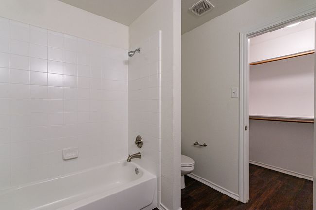 APT-404 - 611 Oriole Blvd, Condo with 3 bedrooms, 2 bathrooms and null parking in Duncanville TX | Image 26