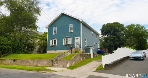 1434 North Ave, Stratford, CT, 06614-3920 | Card Image
